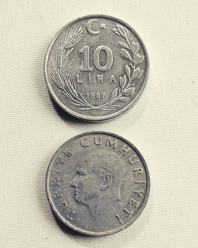 10 Lira 1987 Eski Koleksiyon Madeni Para.