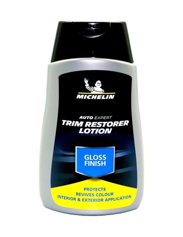 Michelin MC32194 Araç İçin Torpido ve Tampon Bakım Losyonu Parlak Görünüm 250 ML