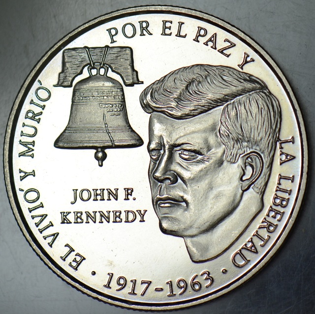 Panama 1 Balboa 1988 Hatıra-kennedy'nin Ölümünün 20. Yılı. 33 Mm 14,4 Gr Proof Baskı Çil - Nadir.