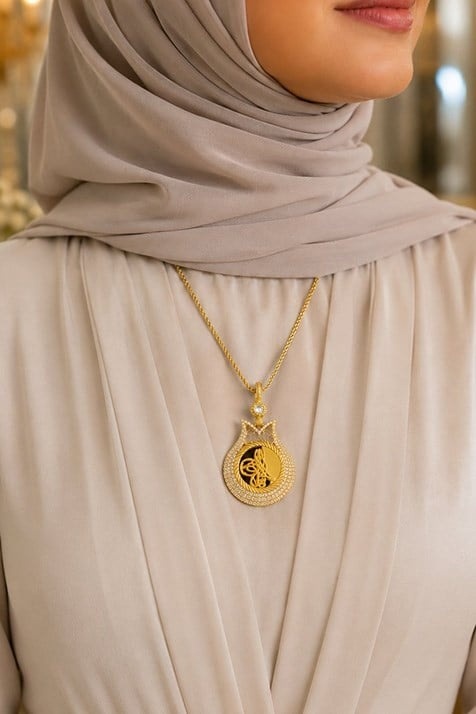 14 Ayar Sultan Tuğrası Taşlı Altın Kolye