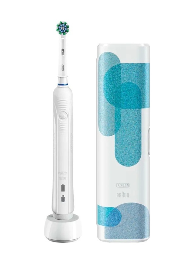 Oral-B Pro Clean D16 Şarjlı Diş Fırçası + Seyahat Kabı