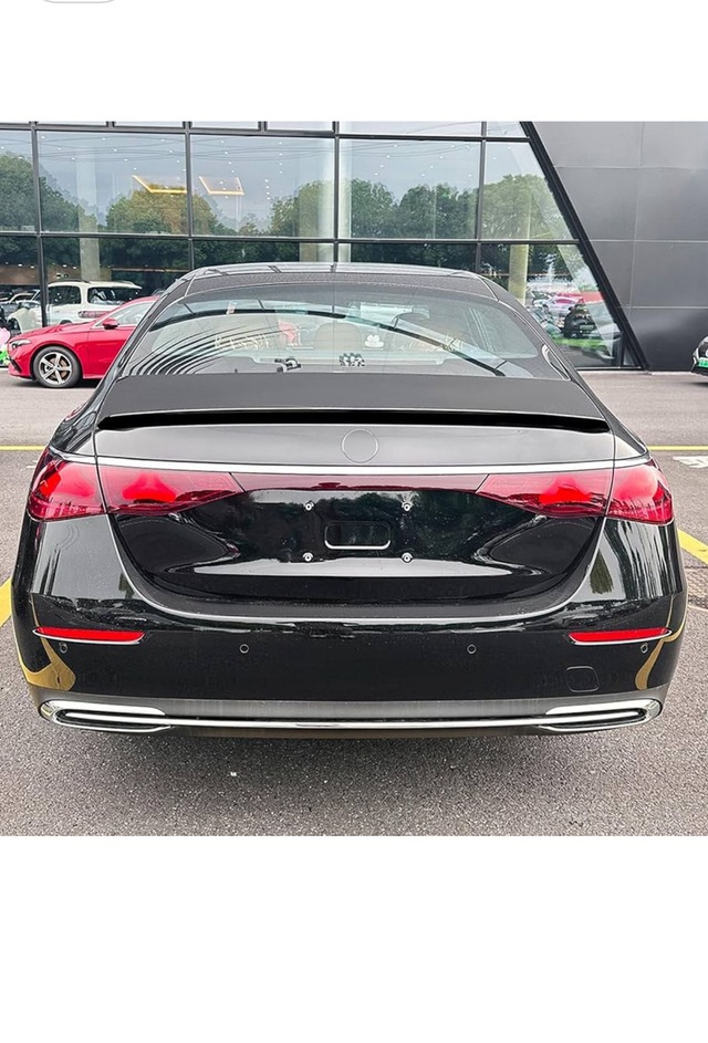 Mercedes Benz E Class W214 Bagaj Üstü Spoiler İthal Parlak Siyah