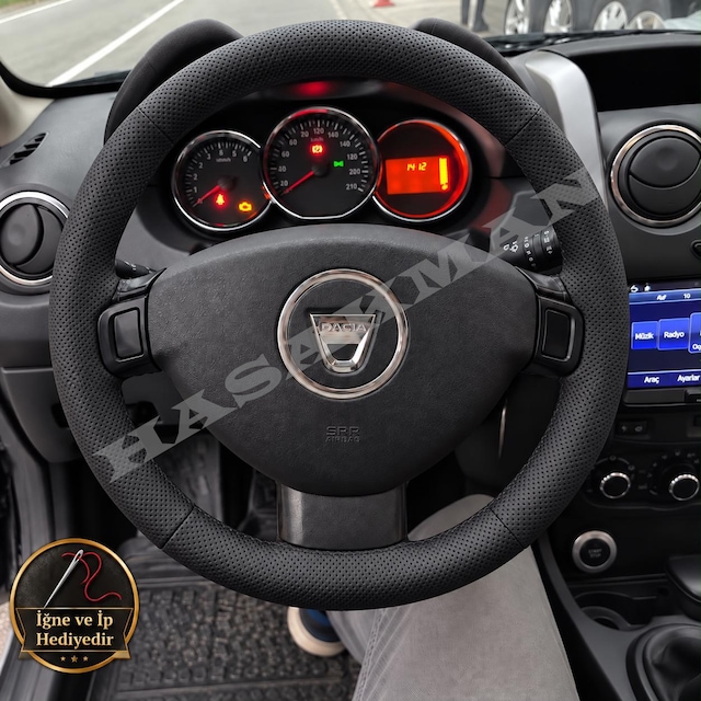 Dacia Logan Mcv Dikme Direksiyon Kılıfı Premium Komple Delikli Deri Siyah Dikiş 2012-2016