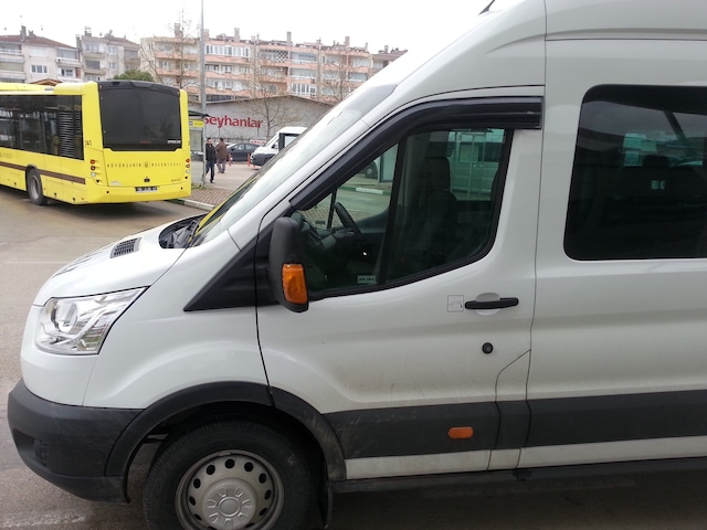 Ford Transit 2015 Üzeri 2'li Mugen Cam Rüzgarlığı