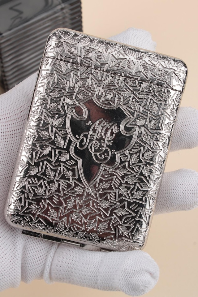 İşlemeli Retro Tasarım Metal Sigara Tabakası Gümüş Renk 23bm923ksr03 - 512923532