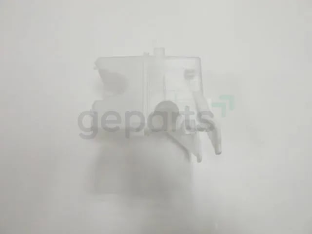 Ön Cam Su Bidonu / Deposu Motorsuz Tw Chevrolet Aveo - Sd / Hatchback - 2011-2013