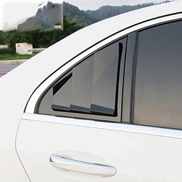 Mercedes W205 Kelebek Cam Vizörü Parlak Siyah