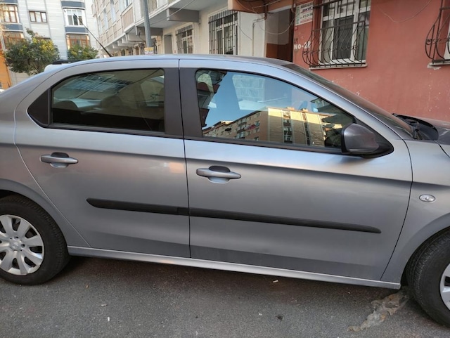 Peugeot 301 2013-2022 Yan Kapı Çıtası Yan Kapı Bandı Çıta Forumlu