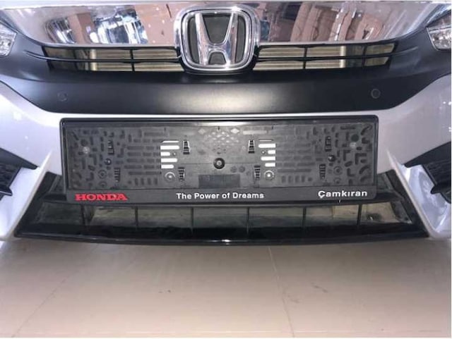 Honda Cıvıc Fc5 2016-2021 Ön Tampon Alt Çıta Piano Black 2 Parça