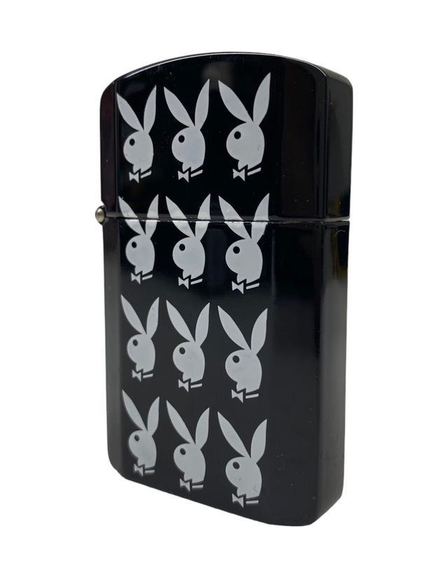 Lotus Playboy Benzinli Metal Çakmak Siyah