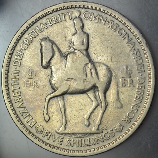 Birleşik Krallık 5 Şilin 1953 Hatıra-kraliçe Iı. Elizabeth Taç Giyme 38,6 Mm. İngiltere.