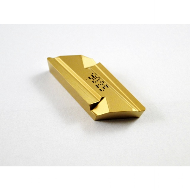knux 160405 r11 sert metal elmas uc sag baklava 9025