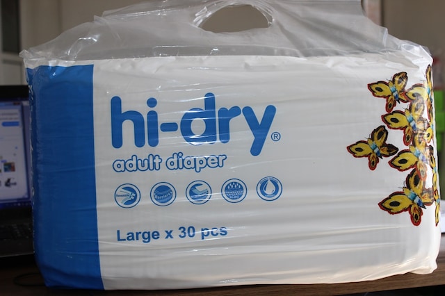 Кассета radiohead. High and dry radiohead. Def leppard high n dry 1981. Радиохед альбом the bends. Radiohead обложки альбомов.