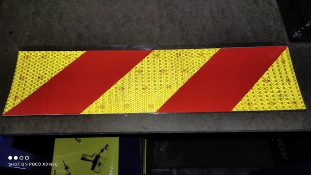 2 Adet Set E-21&E-11 Onaylı Kamyon Için Şerit Reflektör