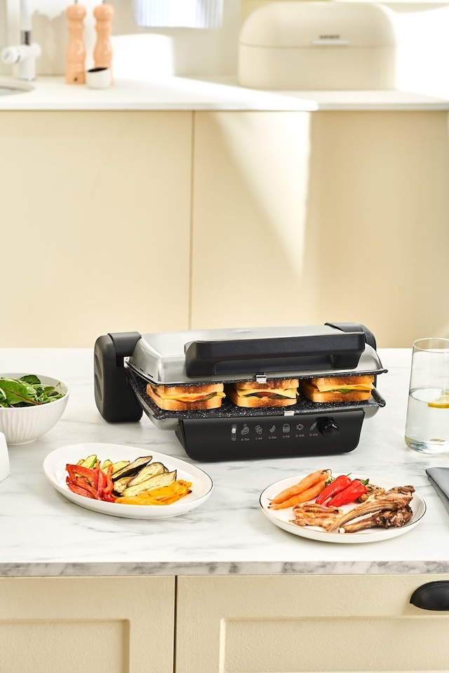 Karaca Crust Grill Toast 1800 W Izgara Ve Tost Makinesi