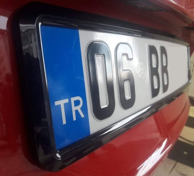 2 Adet Piyano Siyah Plaka Çerçevesi 373428940