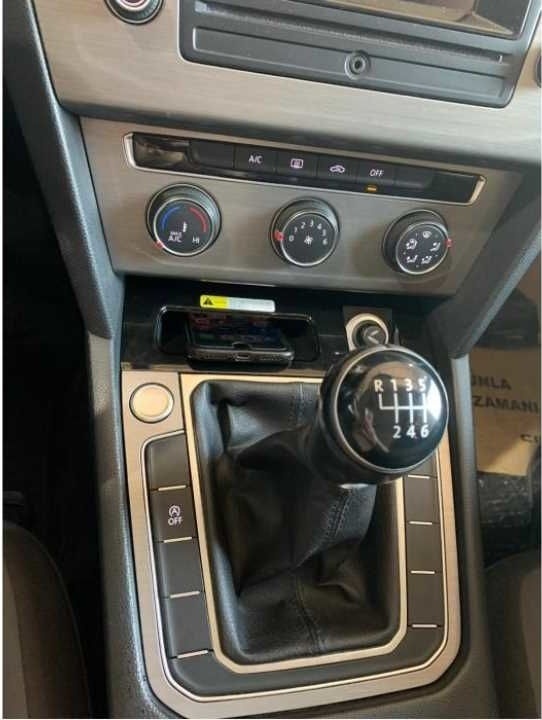 Autogp Vw Passat B8 Kablosuz Şarj Cihazı Standı 2015+ Cmvwpastelsar