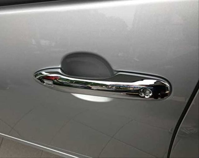 Toyota Corolla Uyumlu 2019 Kapı Kolu Kaplaması Nikelaj Anahtarsız Giriş