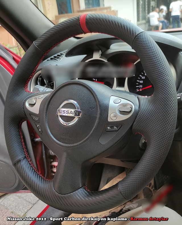 Nissan Juke 2011-2015 Araca Özel Direksiyon Kılıfı Nokta Karbon Siyah