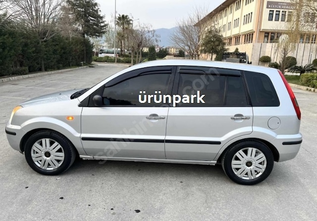Ford Fusion Cam Rüzgarlığı Mugen Tip 4 Lü