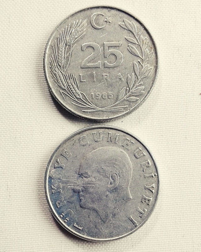 25 Lira 1985 Eski Koleksiyon Madeni Para.