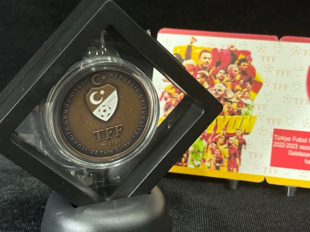 Darphane Galatasaray 23.şampiyonluk Bronz Sikke Sertifikalı Standlı