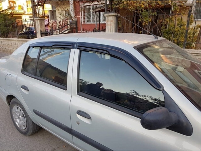 Renault Clio 2 Symbol Mügen Cam Rüzgarlığı Sedan 1999-2008 Arası