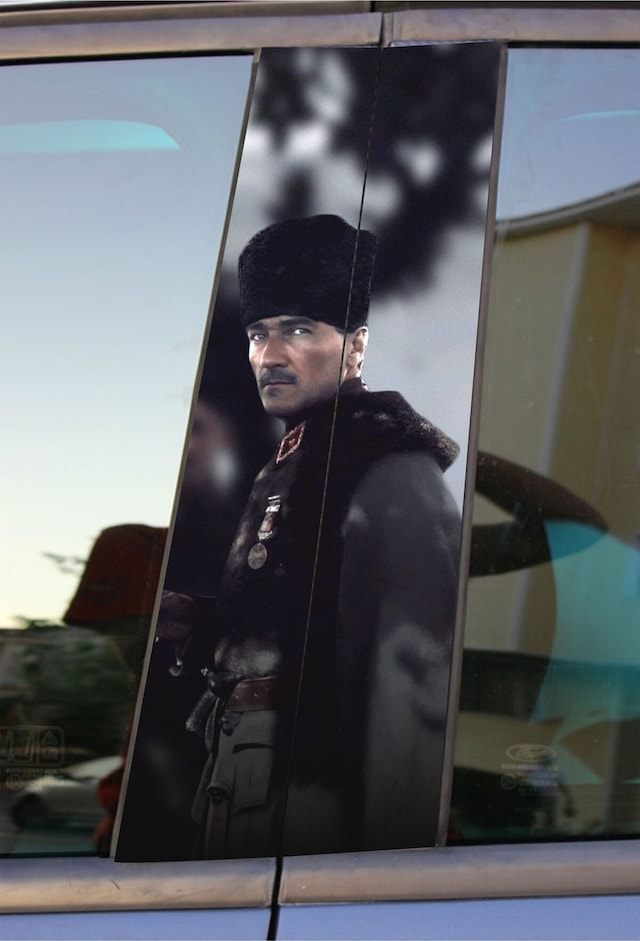 Mustafa Kemal Atatürk Baskılı Araç Kapı Direk Kaplama Folyo Sticker 2'li Sağ&sol