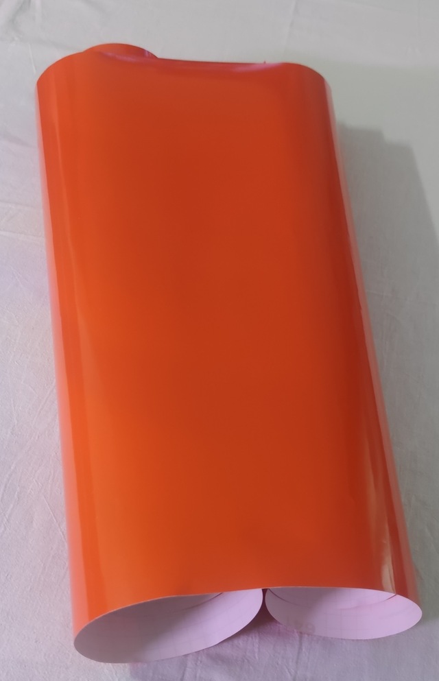 Turuncu Renk Dayanıklı Araç Motor Mobilya Folyosu 126cm X 50 Cm
