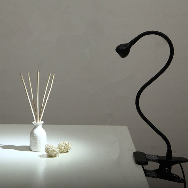 Desk Light Kitap Okuma Ve Masa Lambasi 360 Derece Akrobatik Govde Fiyatlari Ve Ozellikleri