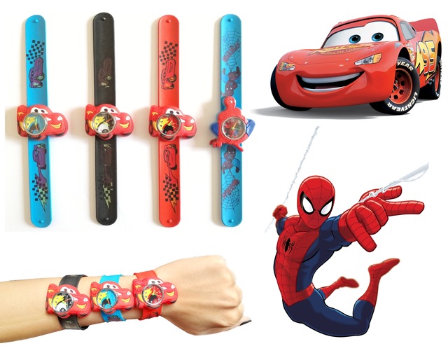 Rengarenk Cars Arabalar Orumcek Adam Miknatisli 3d Cocuk Saati