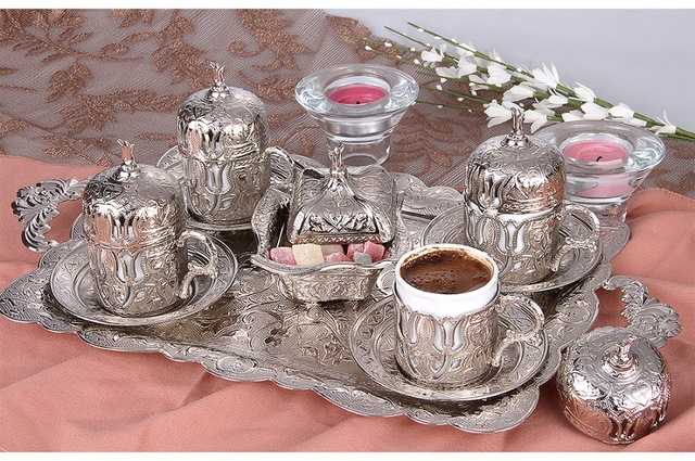 Lux Otantik Osmanli Lale Motifli 4 Kisilik Kahve Fincani Seti Fiyatlari Ve Ozellikleri