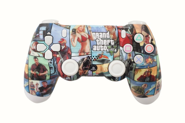 sony ps4 yeni nesil gta 5 desen oyun kolu fiyatlari ve ozellikleri