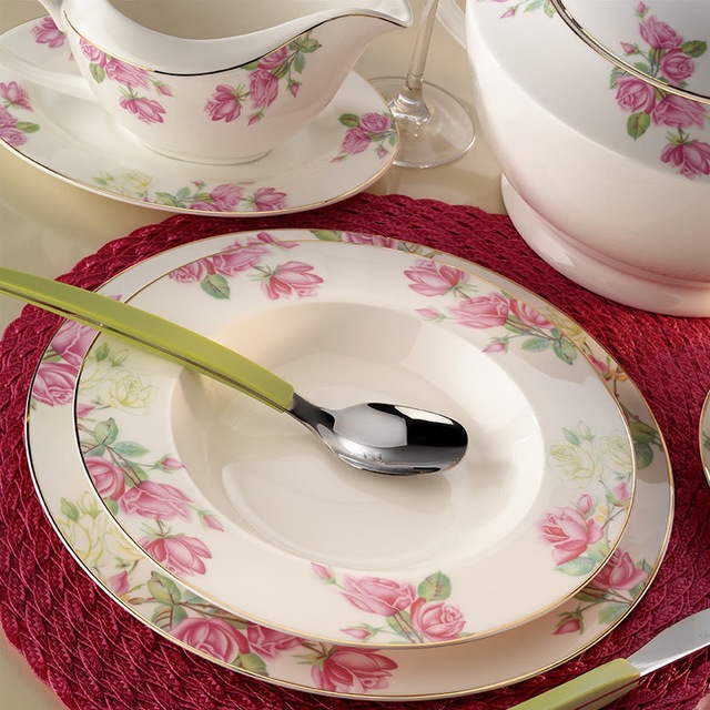 Kutahya Porselen Bone China 84 Parca 25139 Desenli Yemek Takimi Fiyatlari Ve Ozellikleri