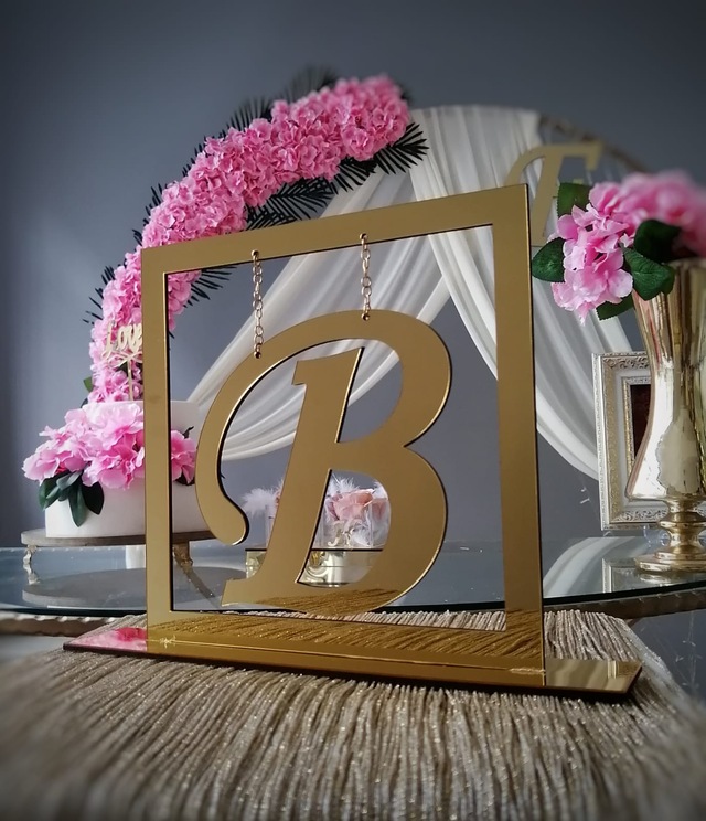 Pleksi Organizasyon Masa Fiyatları