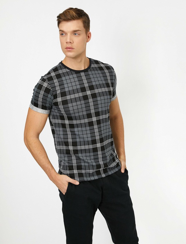 Siyah Erkek Rahat Kesim T Shirt 7kam14920ok999 Koton
