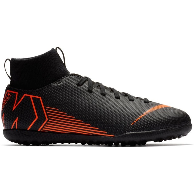 nike cr7 halı saha