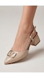 V-royal Nude Bej Rugan Işıltılı Altın V-toka Detaylı Elegant Slingback - Sivri Burun Alçak Kare ...