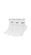 Nike Sx7667-100 Everyday Cush Ankle Sports 3 Pack Erkek Spor Çorap Sx7667-100 Beyaz