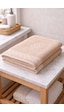 Eponj %100 Pamuk 70x140 Jakarlı Banyo Havlusu 450 Gr Kendinden Desenli Bej