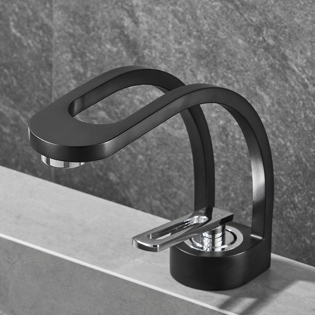 Şelale Banyo Lavabo Bataryası Mat Krom - Siyah