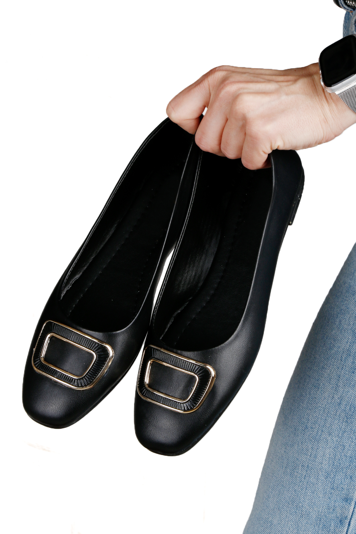 Kadın Şık Tokalı Rahat Taban Deri Cilt Babet Ayakkabı Siyah