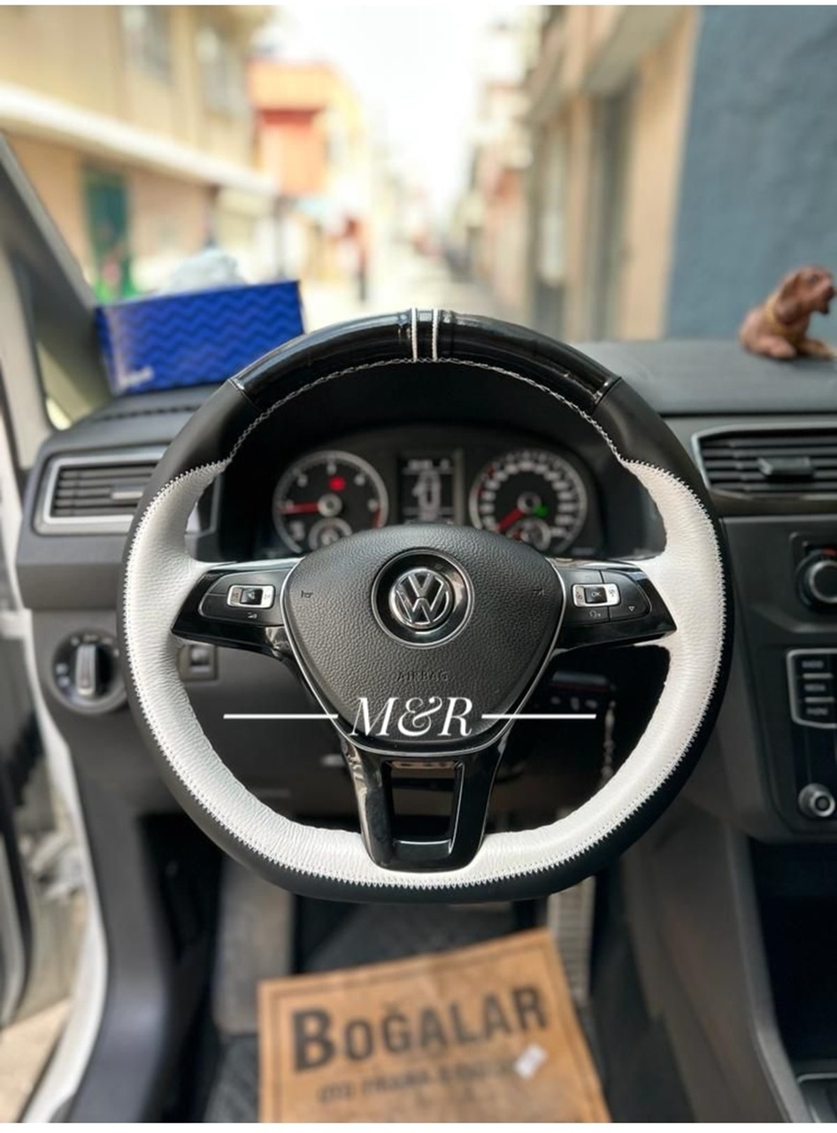 Volkswagen Jetta Spor Model Orijinal Kaplama Deri Direksiyon Kılıfı