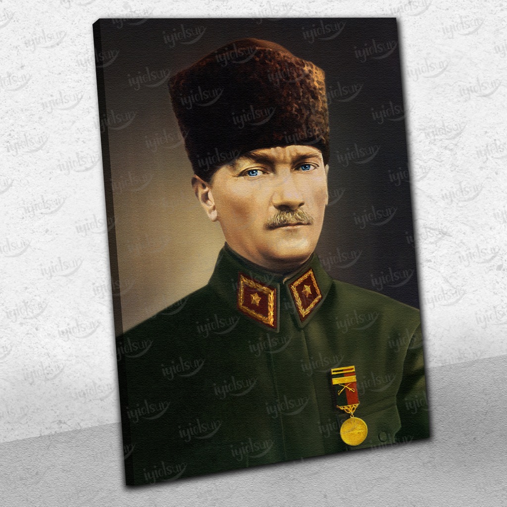 Kalpaklı Askeri Atatürk Kanvas Tablo