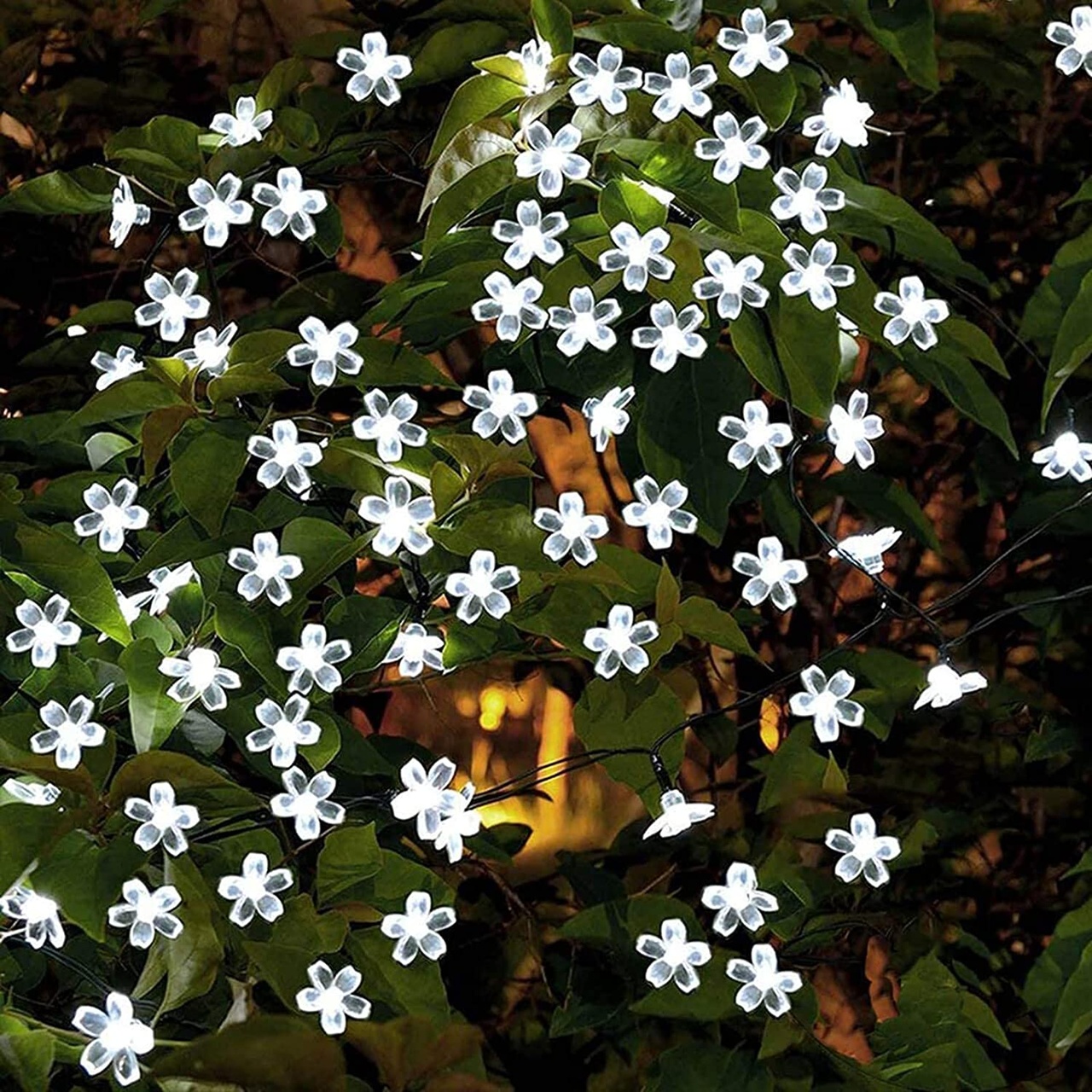 Çiçek Desenli Güneş Enerjili Bahçe Aydınlatma 50 Led Beyaz Işık