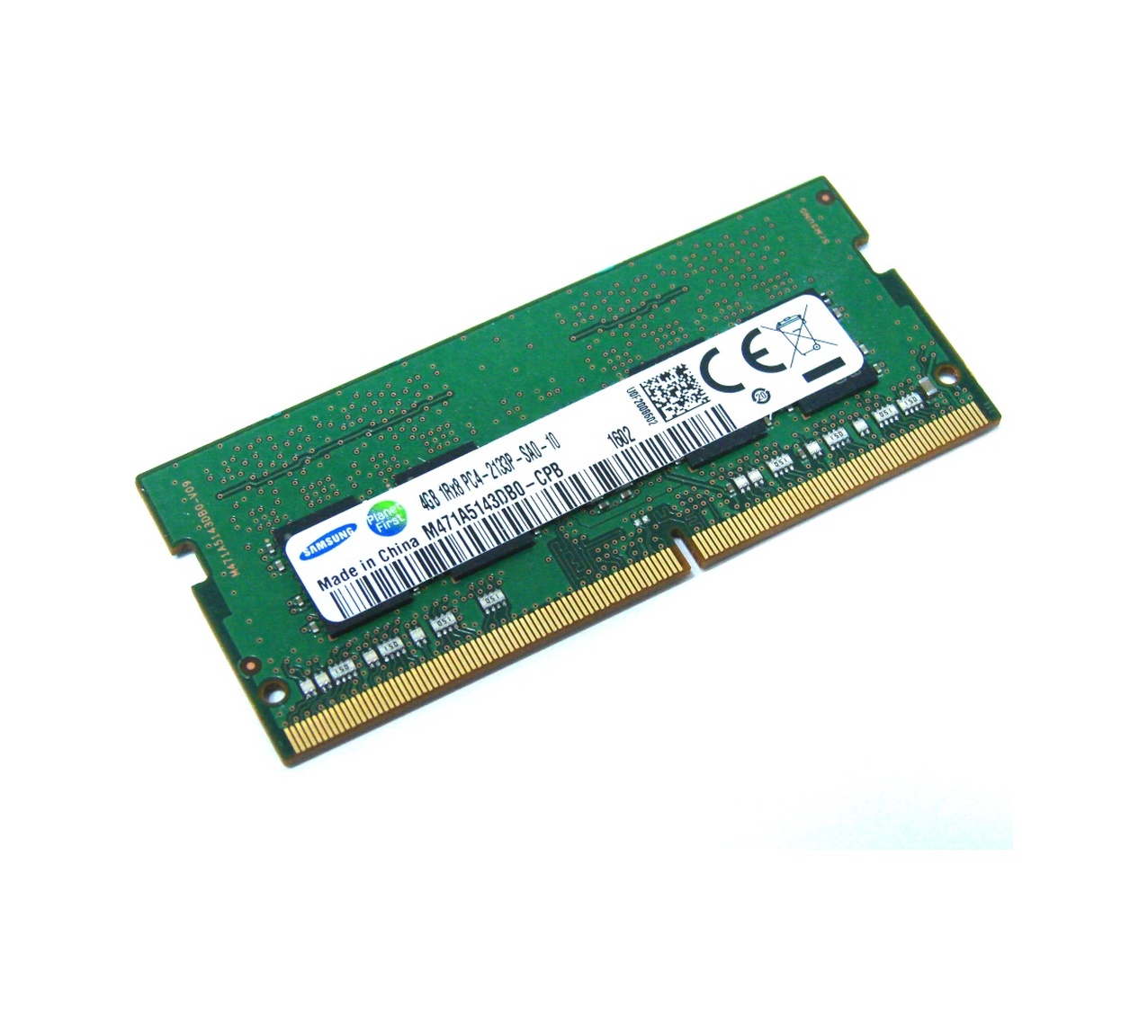 Samsung M471A5143DB0-CPB 4 GB DDR4 2133 MHz CL15 Notebook Ram