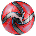 Puma Futbol Topu ile Çok Yönlü Oyun