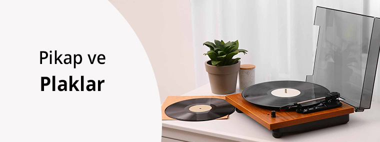 Müzik Tutkunları için Pikap ve Plaklar