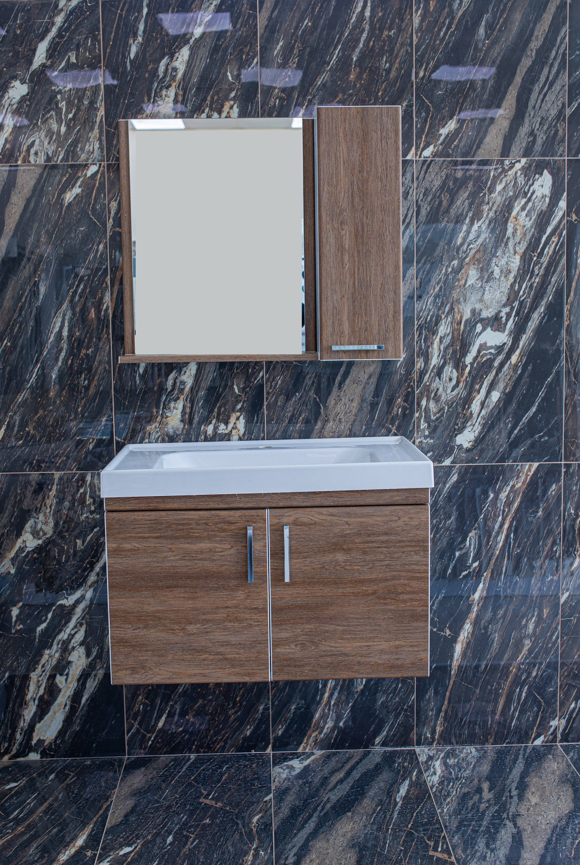 Banyo Dolabi Pvc 80 Cm Alt Modul Lavabo Aynali Ust Modul Fiyatlari Ve Ozellikleri