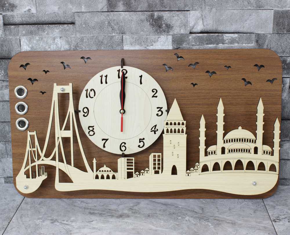 Dekoratif İstanbul Silüeti Temalı Ahşap El Oyması Duvar Saati Dekoratif İstanbul Silüeti Temalı Ahşap El Oyması Duvar Saati
